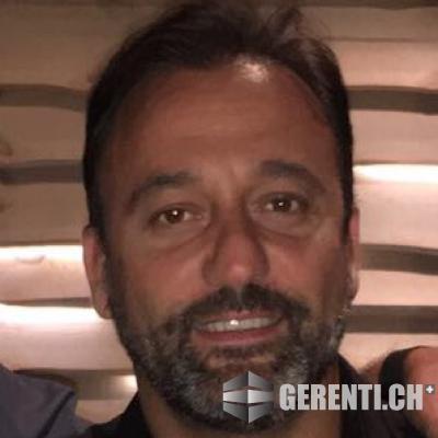 Gianluca  - Ristoratore - Uomo  - 43 anni